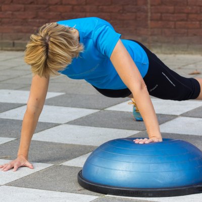 Fit-ing circuit hardlopen afvallen vianen bosu push-up